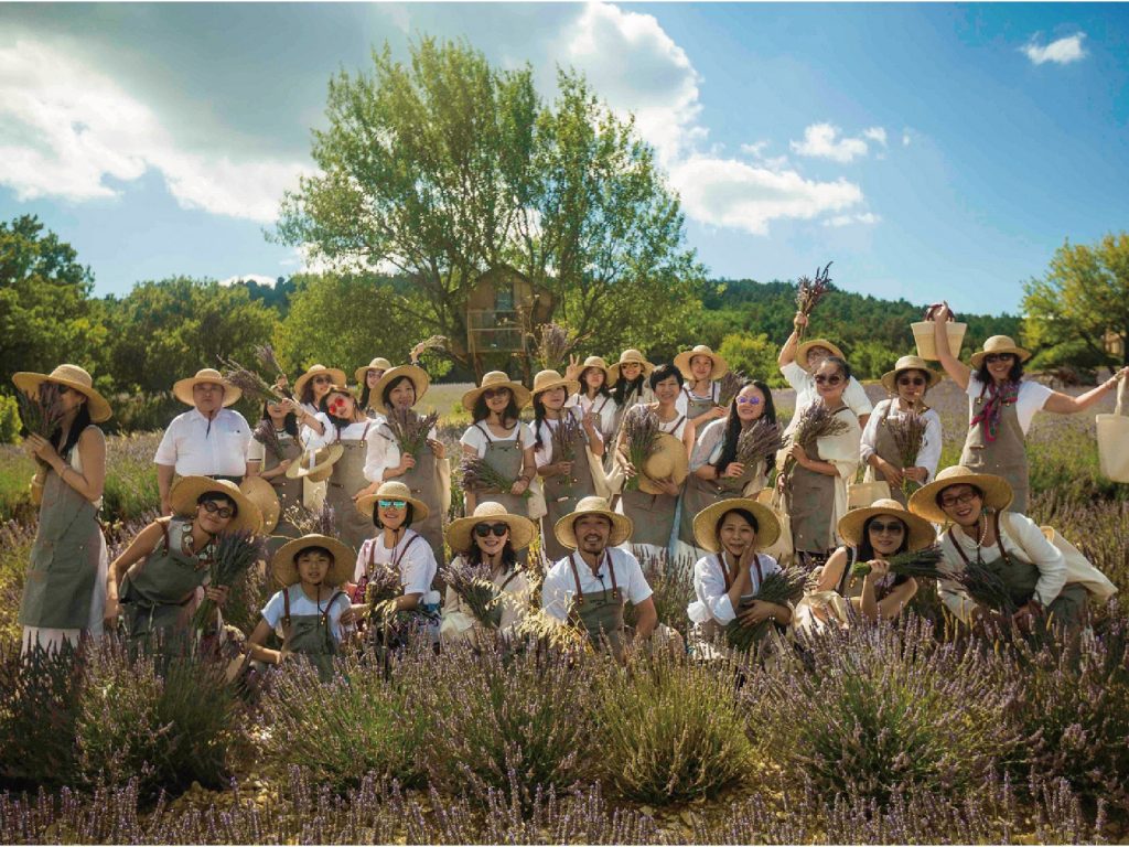 .跟著花開去旅行 法國